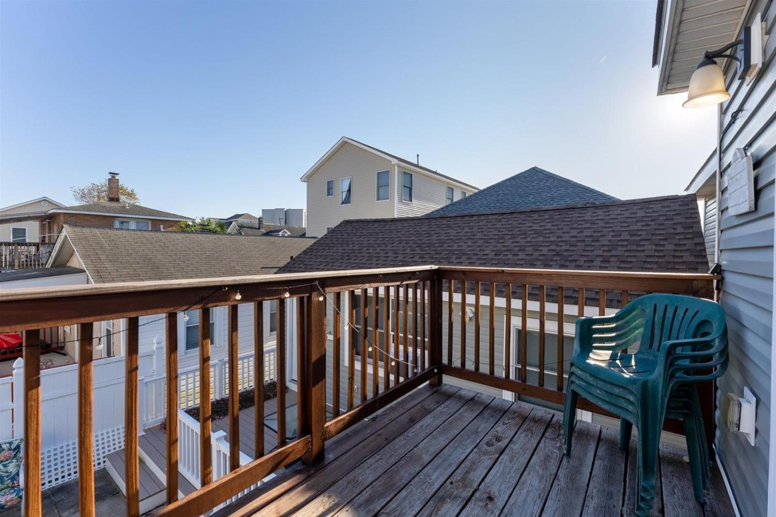 232 W Pine Ave 2 Beds, 1 Bath *