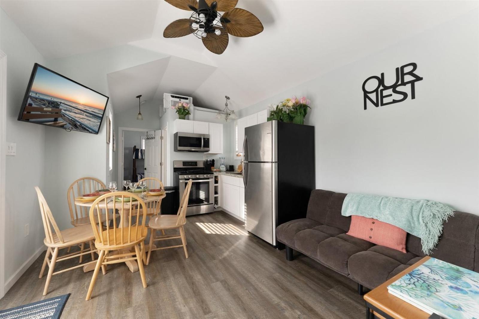 232 W Pine Ave 2 Beds, 1 Bath Сasa de vacaciones *